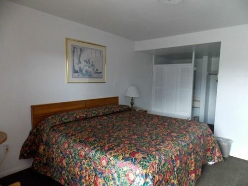 Motel Valley Pittsburgh